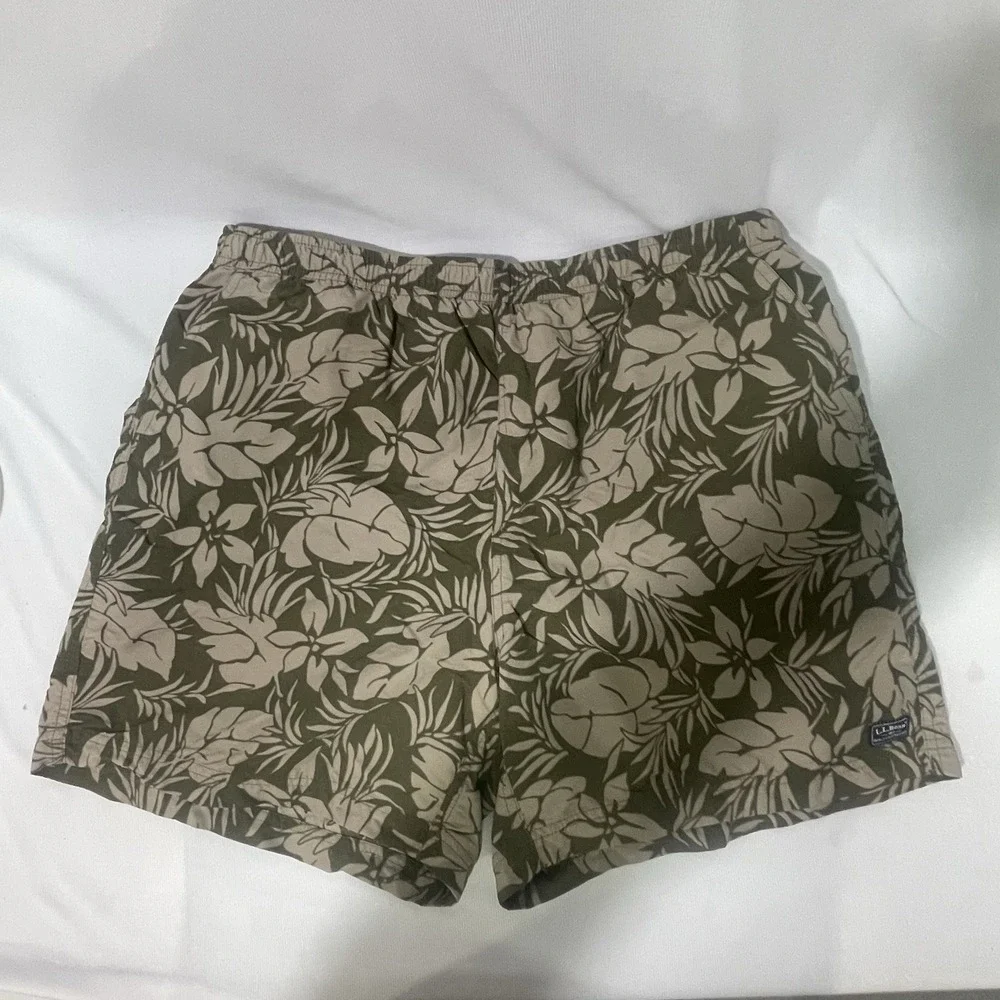 LL Bean - Mens Large Floral Green Hawaiian Swim Trunks Mesh Lined Drawstring